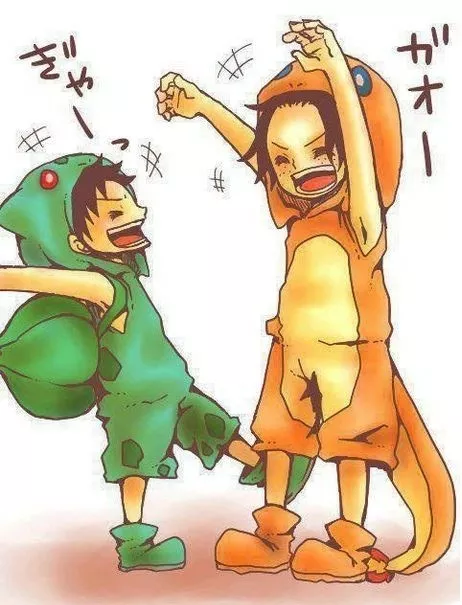 Luffy y Ace haciendo cosplay... la llama se apago (/T.T)/