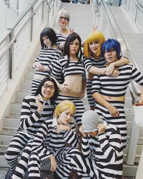 Cosplay grupal prison school