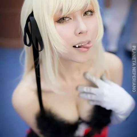 Cosplay Kiss-shot