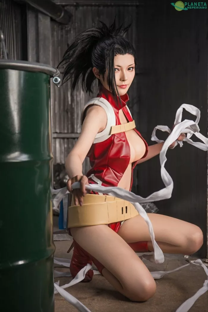 Momo Yaoyorozu