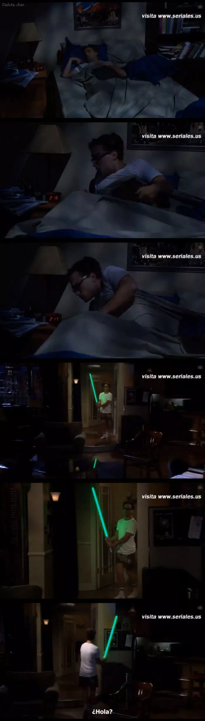 Cuando escuchas ruidos por la noche en tu casa y sos bien otaku