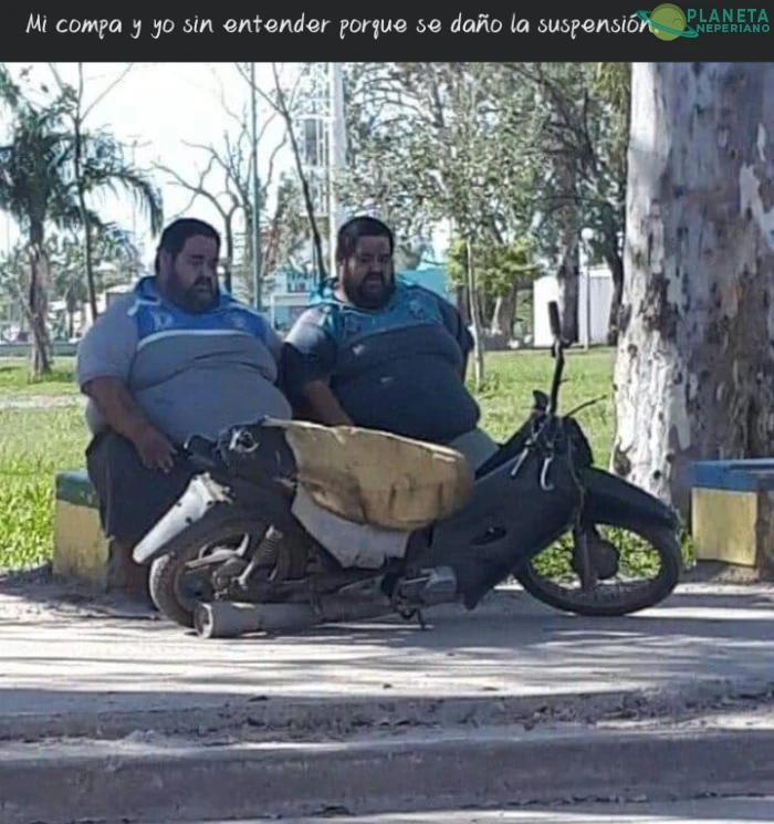 Le pidieron mucho a la pobre moto 